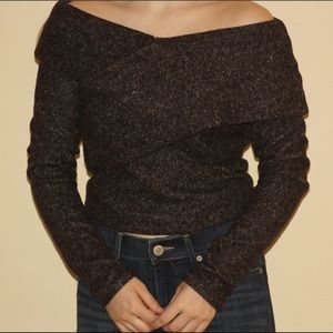 Off-the-shoulder Sweater